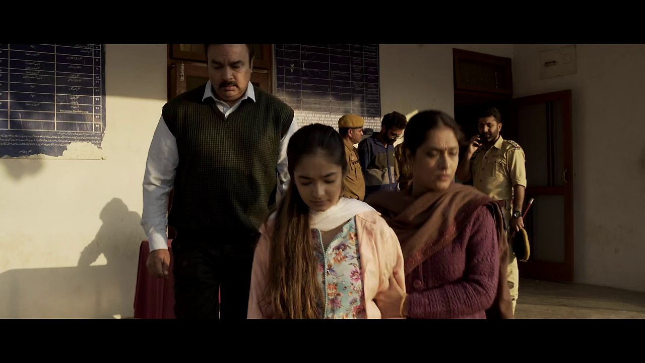 Am I Next (2023) WEB-DL Hindi 1080p AVC DDP 5.1 ESub CineVood.mkv.0001